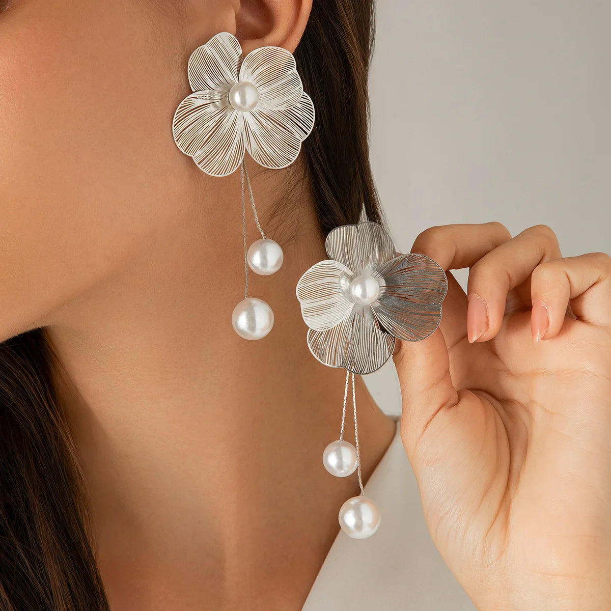 Women's Romantic Flower Petal Earrings