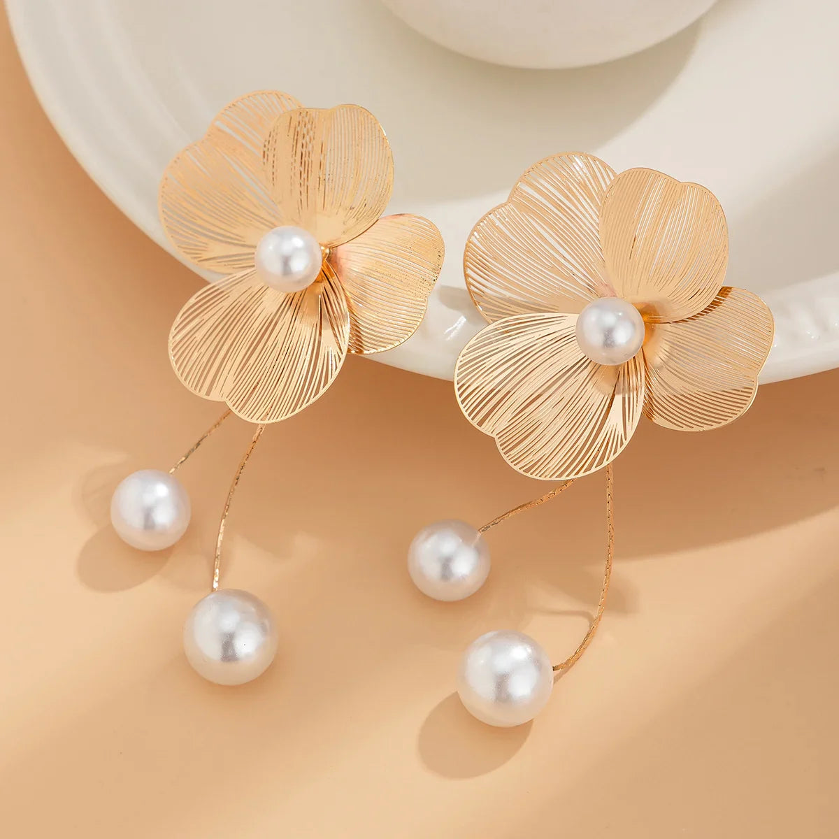 Women's Romantic Flower Petal Earrings