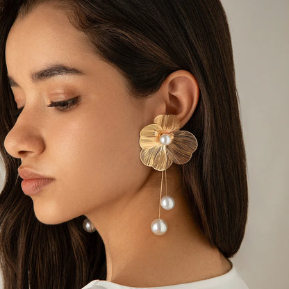 Women's Romantic Flower Petal Earrings